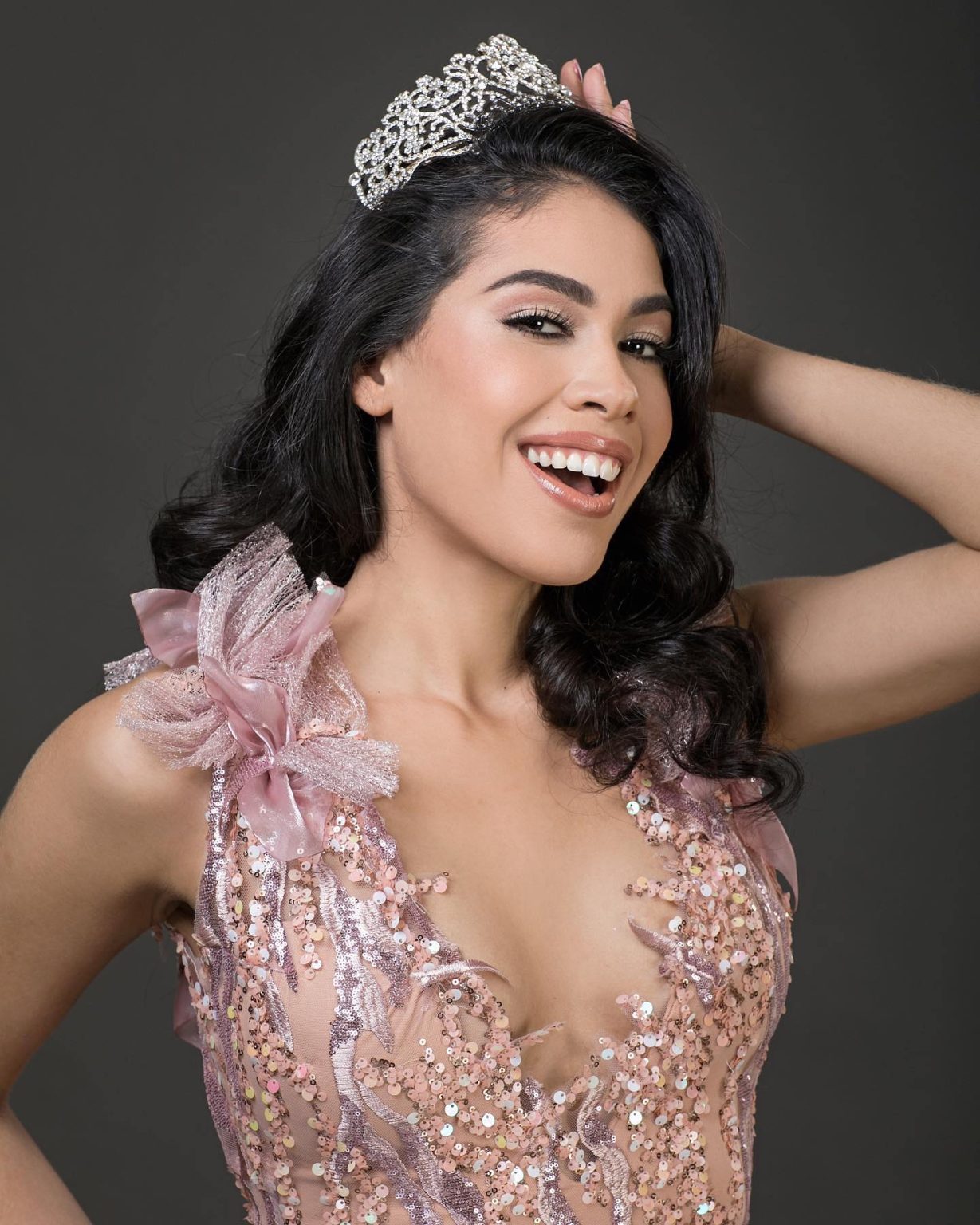¡Yanina Gómez, nueva Miss Universe Paraguay 2025!