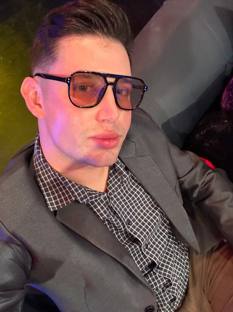Rodrigo Coronil, el “Chipero Cheto”, responde a las críticas sobre su fama