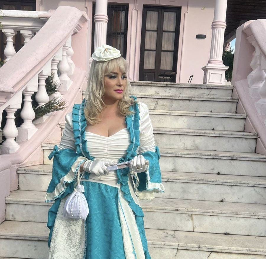Berna Barreto trae de vuelta la historia de Elisa Lynch con su nuevo videoclip que ya es tendencia
