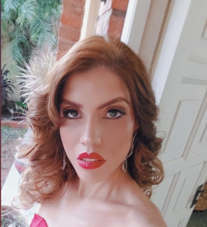 ¡Feliz cumpleaños a la bella y talentosa Claudia Zárate!