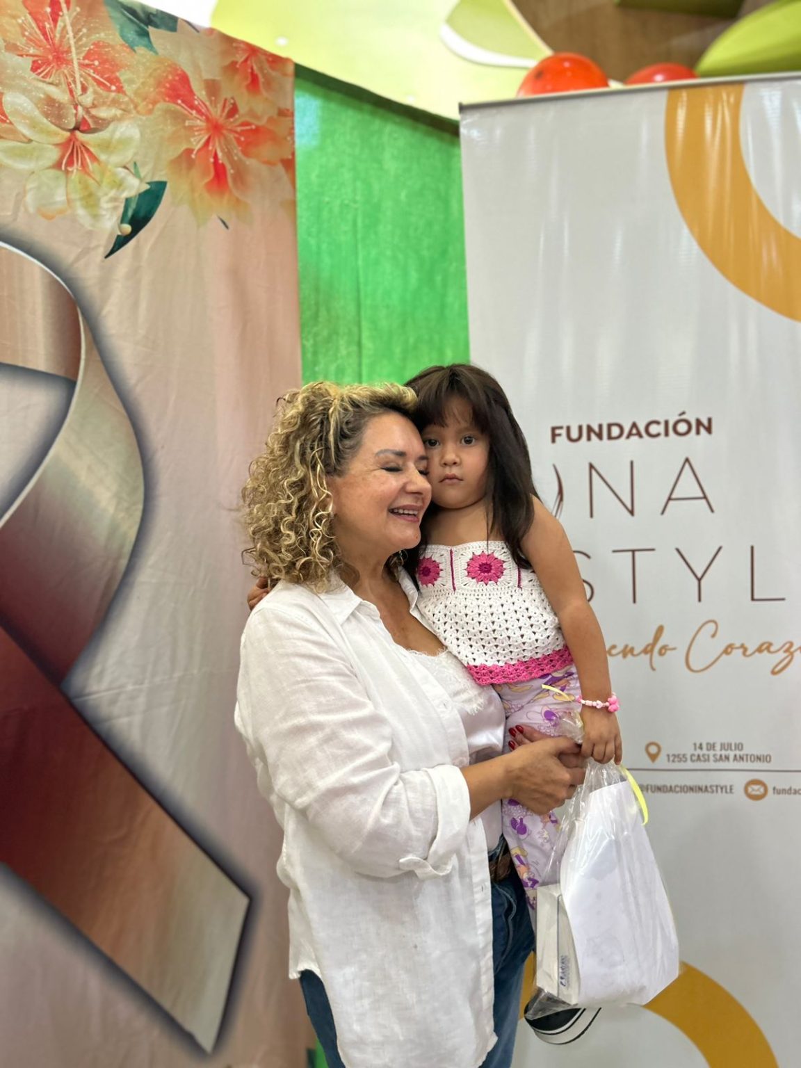 10 pelucas, 10 sonrisas: un gesto que iluminó el Acosta Ñu
